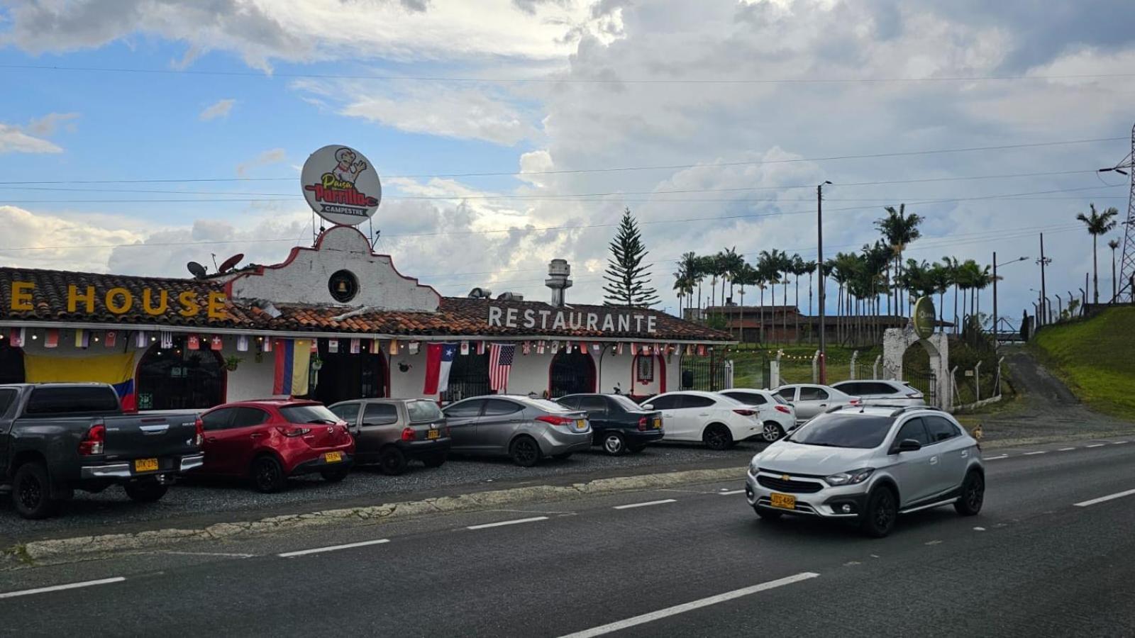 Solana Glamping Hotel Pereira Eksteriør billede